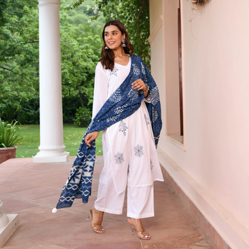 White Kurta Pant With Indigo Dupatta