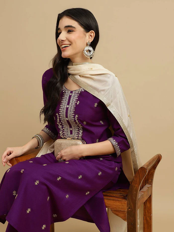 Violet Wel Embroidered With Contras Dupatta Kurta Set