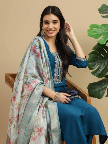 Lime chinon neck wok digital printed dupatta